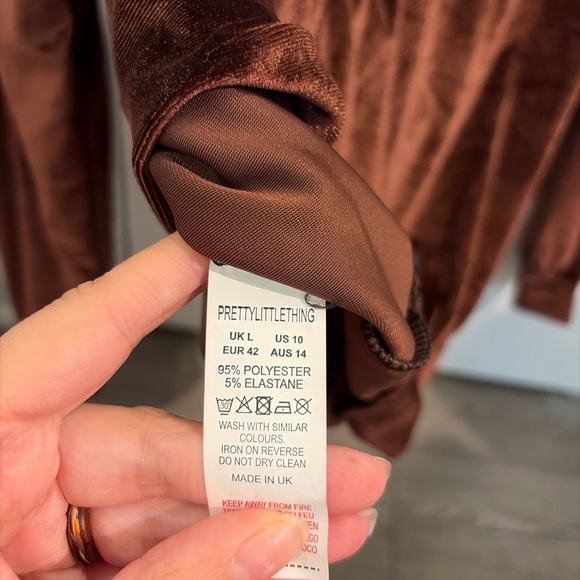 Brown Velvet Hoodie - Picture 6 of 6